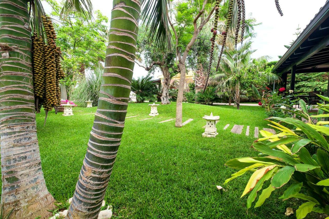 Rumah Saya Campofelice Di Roccella Buitenkant foto